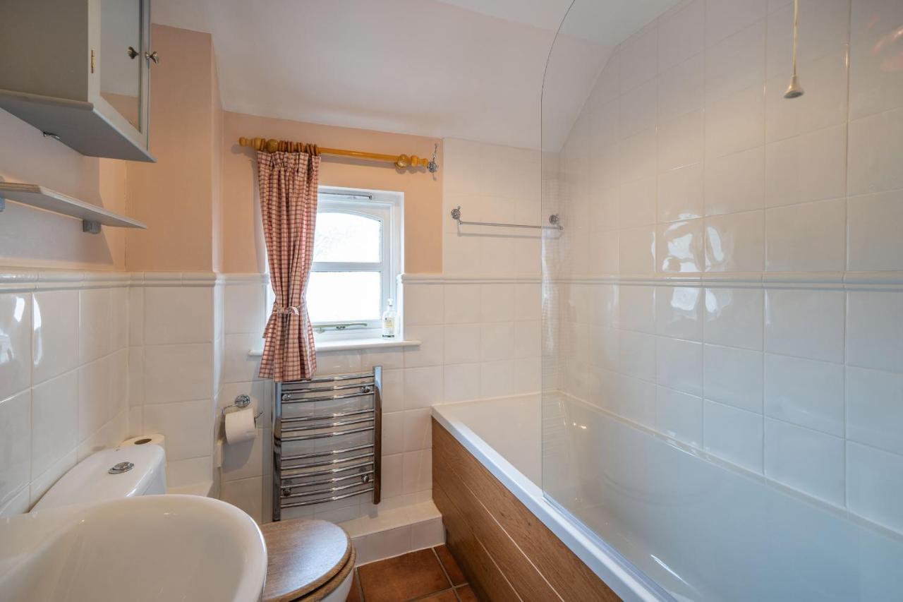 Amber Cottage Holker 外观 照片